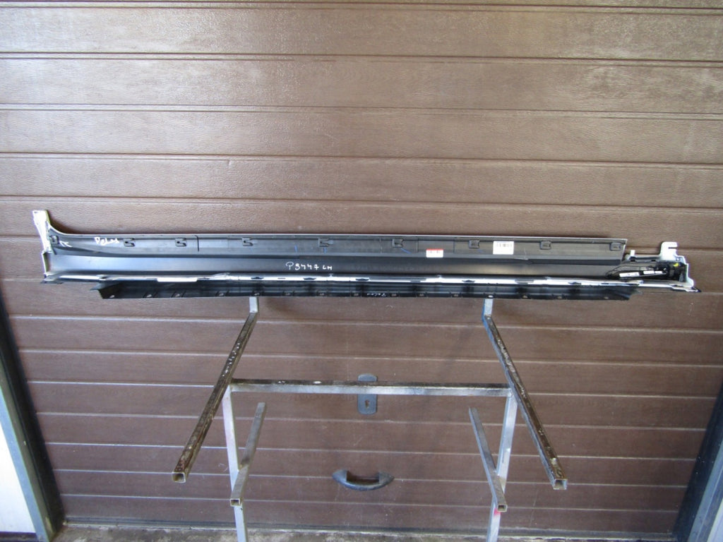 Lajsna praga lijeva BMW IX3 i X3 G08 Led M paket