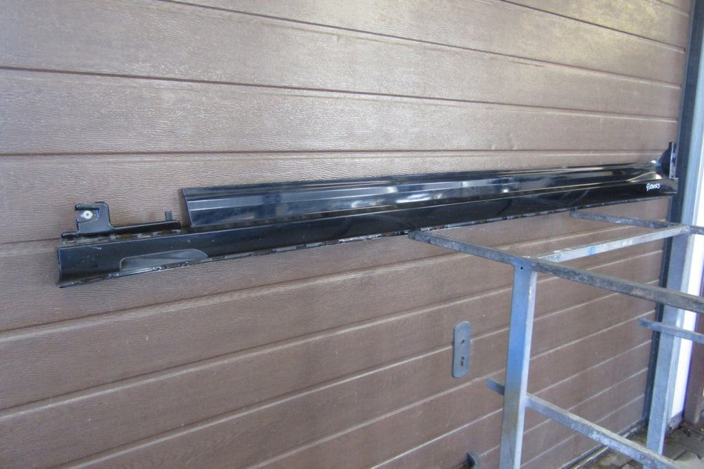 Lajsna praga lijeva BMW IX3 i X3 G08 Led M paket