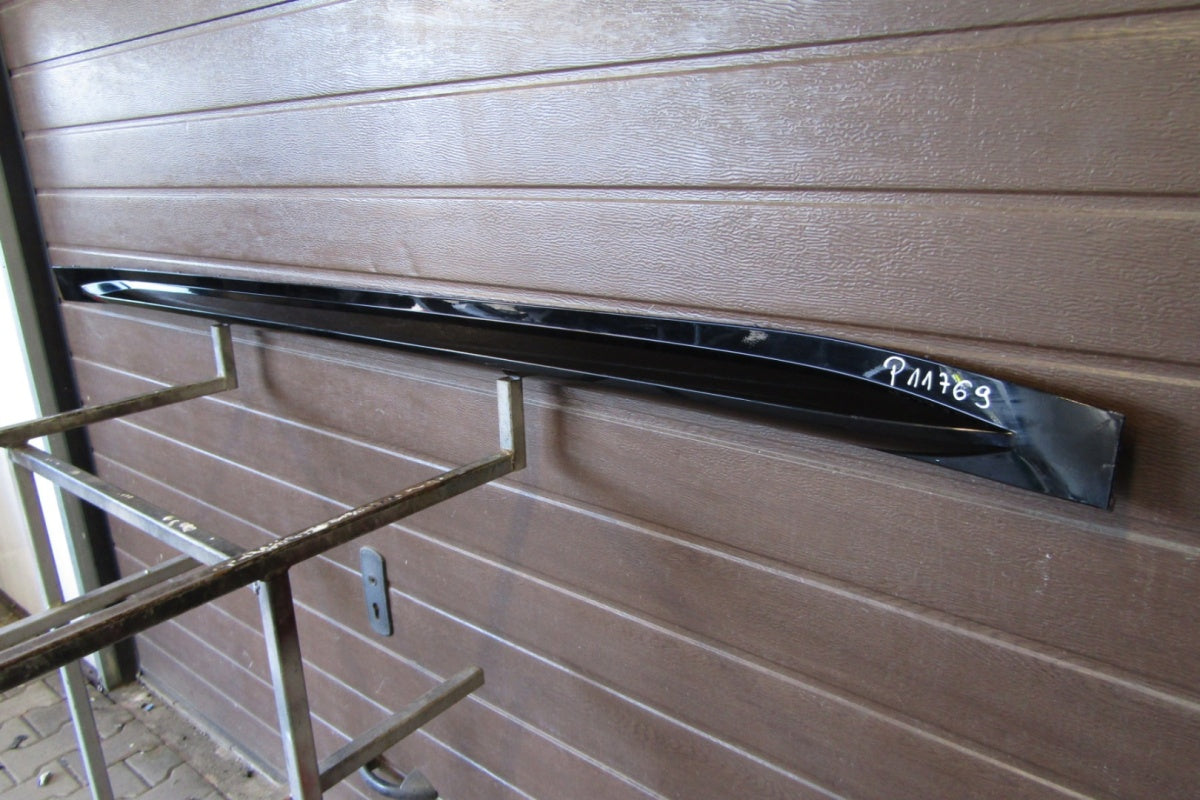 Lajsna praga lijeva BMW M4 G82 G83 Coupe Cabri 21