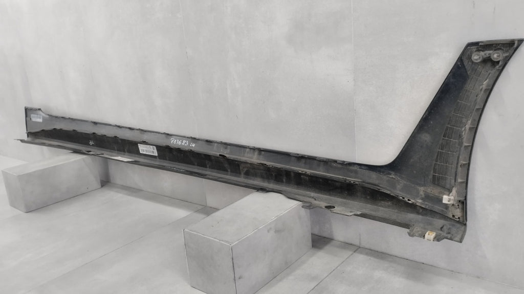 Lajsna praga lijevi BMW i4 G26 M paket 20- i-4