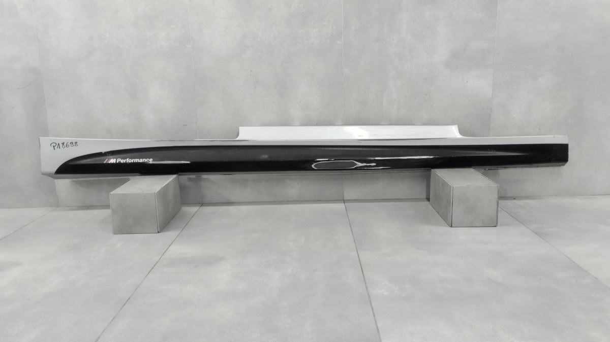 Lajsna praga desna BMW 4 F32 F33 M paket 14-