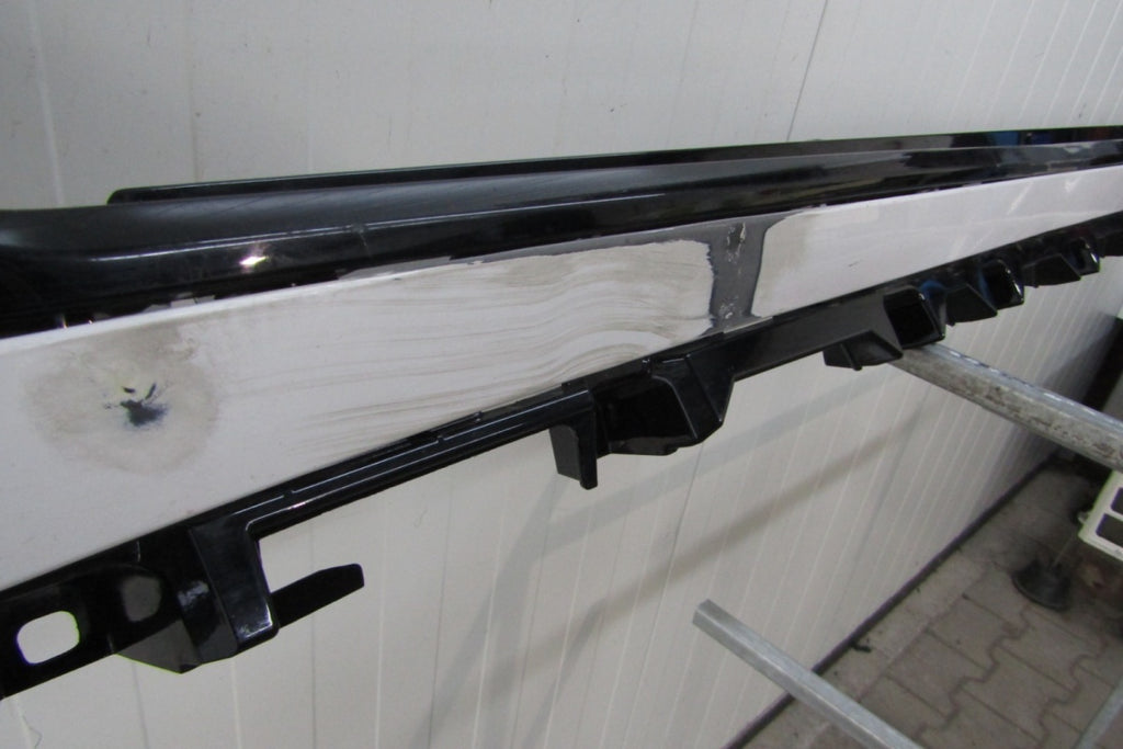 Lajsna praga lijeva BMW i4 G26 M paket 20- i-4