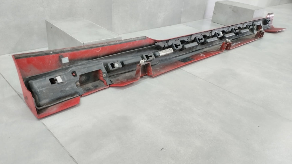 Lajsna praga lijevi Ford Fiesta MK7 ST 3d Lift 12-17