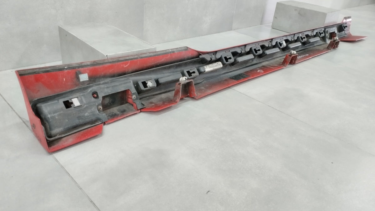 Lajsna praga lijevi Ford Fiesta MK7 ST 3d Lift 12-17