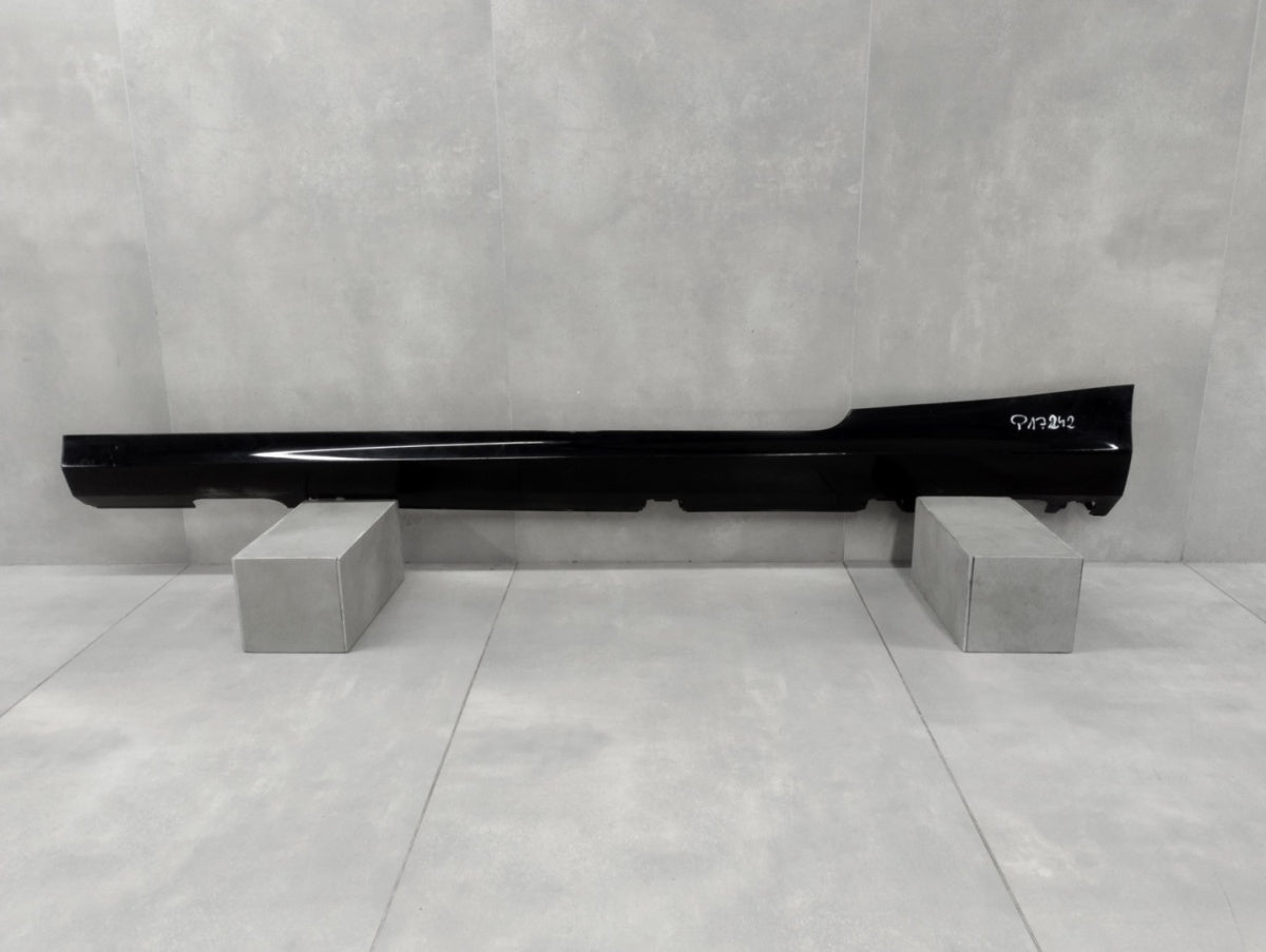 Lajsna praga lijevi Ford Fiesta MK8 ST 3D 18-