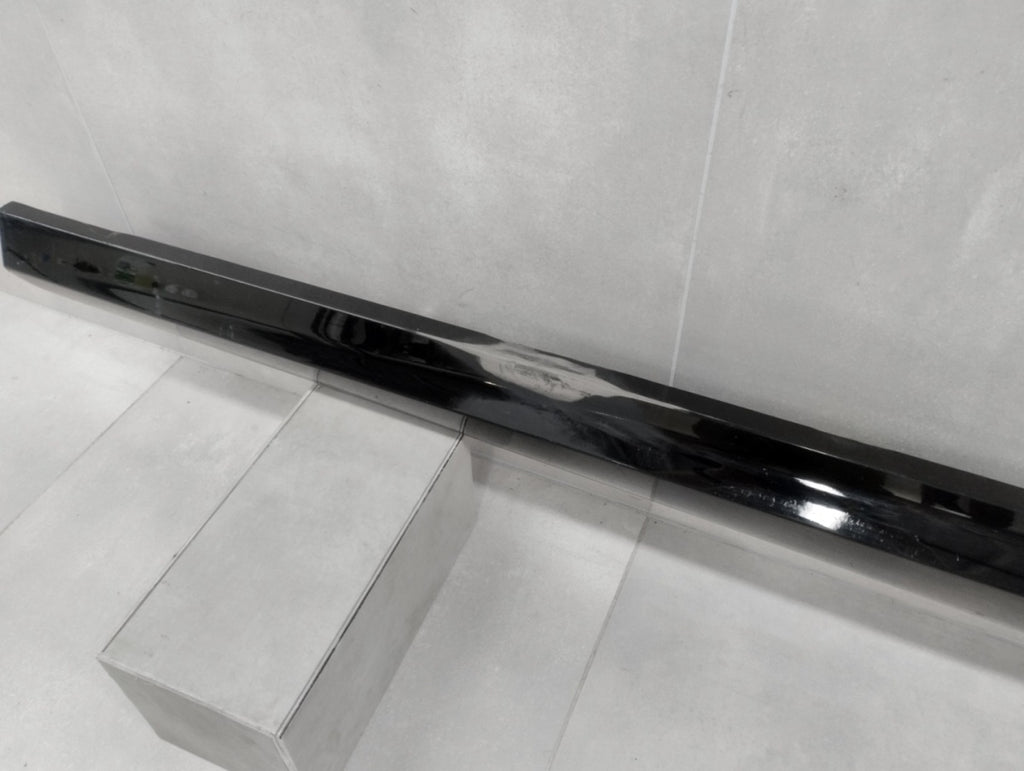 Lajsna praga lijevi Ford Fiesta MK8 ST 3D 18-