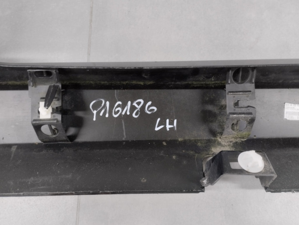 Lajsna praga lijevi Ford Fiesta MK8 ST 3D 18-