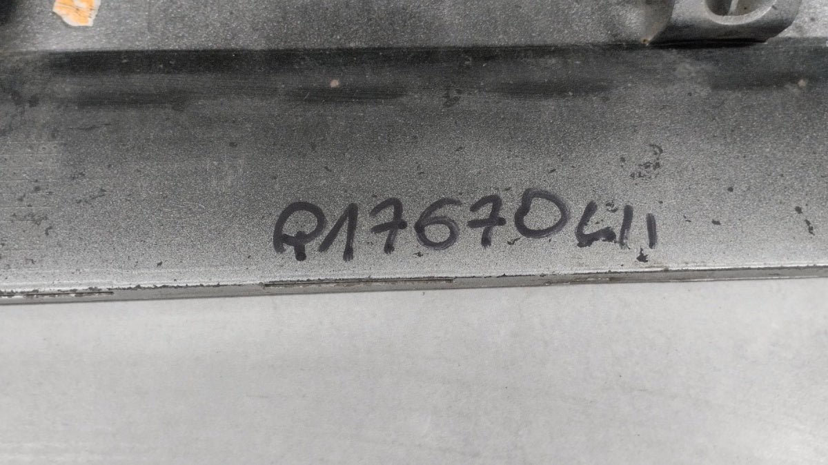Lajsna praga lijevi Ford Fiesta MK8 ST 5D 18-