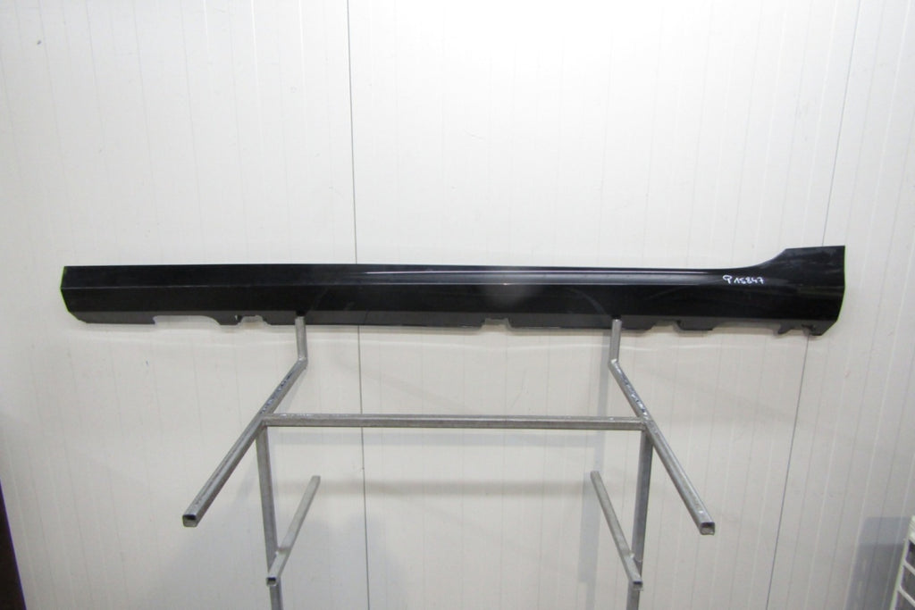 Lajsna praga lijevi Ford Fiesta MK8 ST 5D 18-