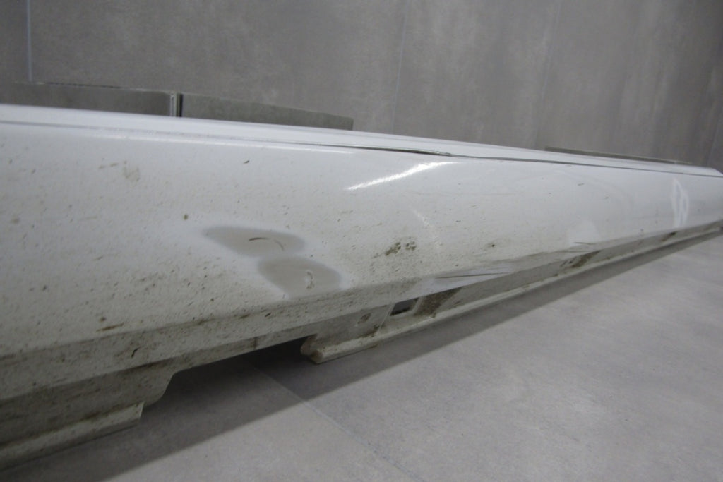 Lajsna praga lijevi Ford Focus MK4 Vignale 17-