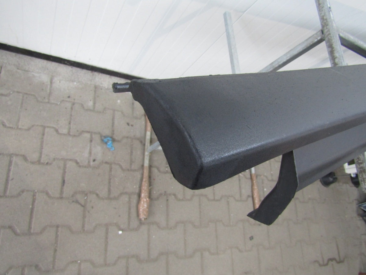 Lajsna praga desna Ford Focus MK4 kombi HB 17-