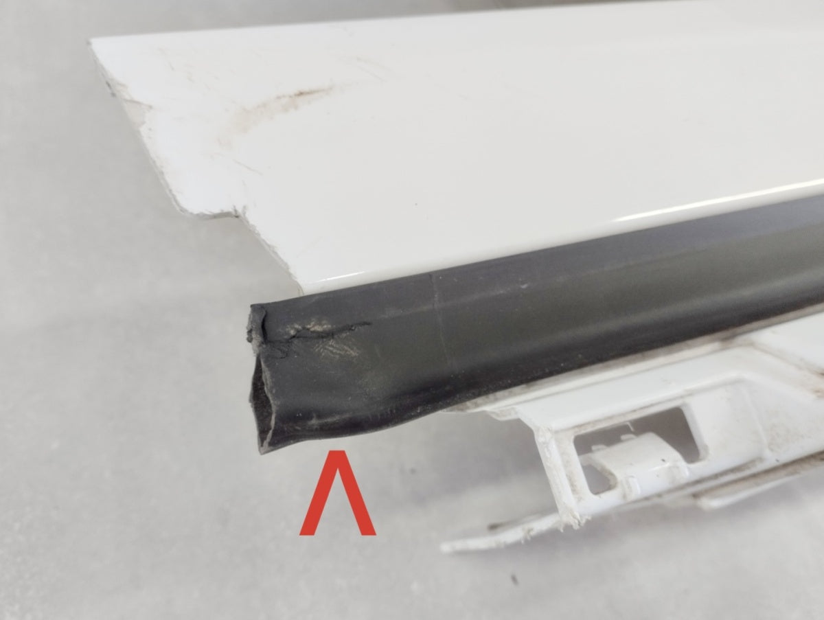 Lajsna praga lijevi Ford Kuga MK3 Titanium ST 19-
