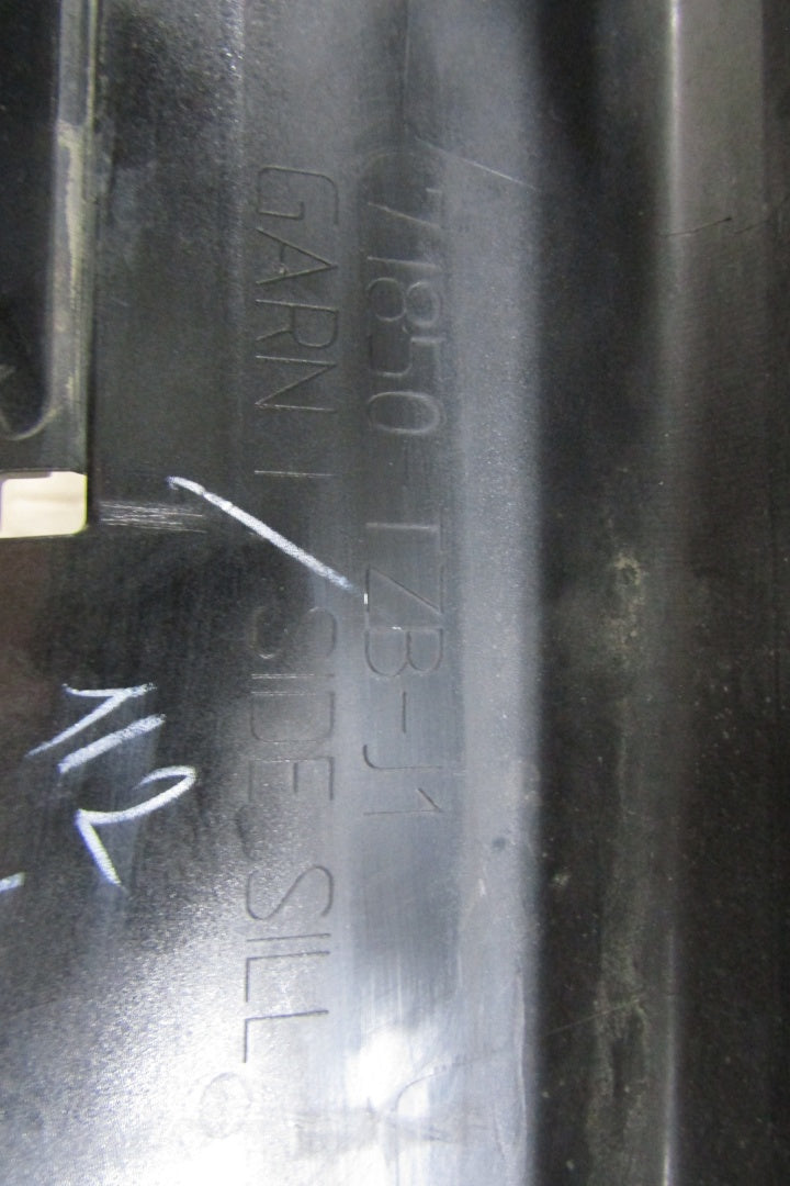 Lajsna praga lijevi Honda Jazz GR GS 5 Fit RS 20-