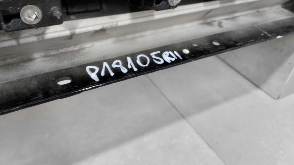 Lajsna praga desni Jaguar XE 760 sport 14- gx7M-101d56-a