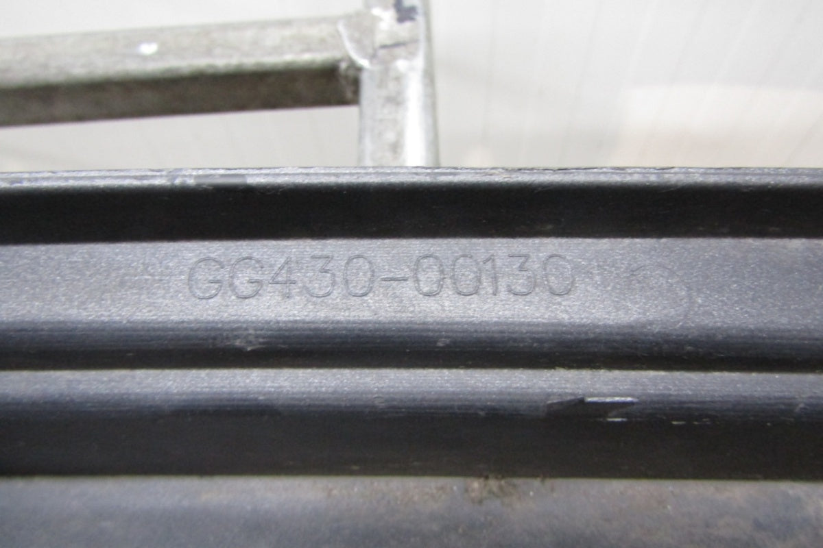 Lajsna praga lijevi Infiniti Q30 QX30 76851 5DA1A
