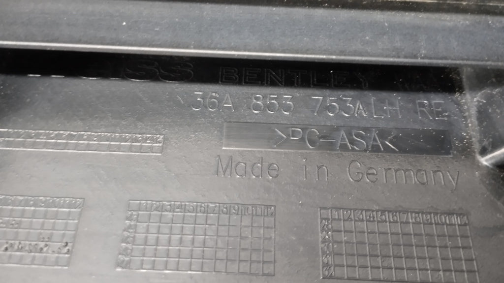 Lajsna praga desni Bentley BENTAYAGA S 15-