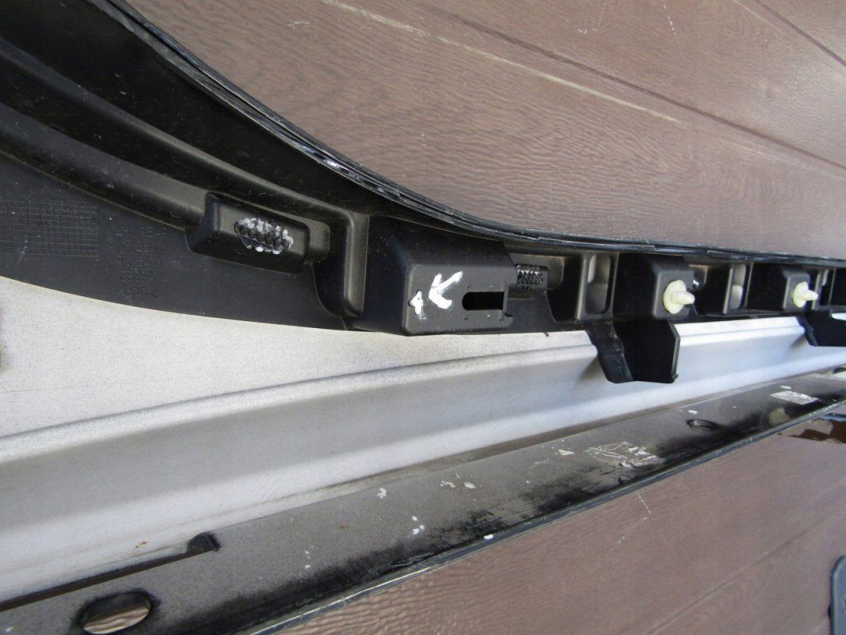 Lajsna praga lijeva Jaguar XF R SPORT S X260 15-