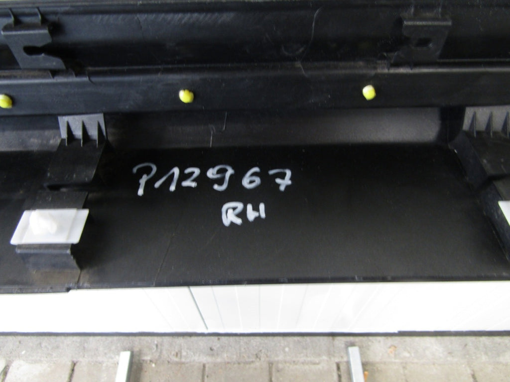 Lajsna praga desna KIA EV6 EV-6 21- 87754-CV300