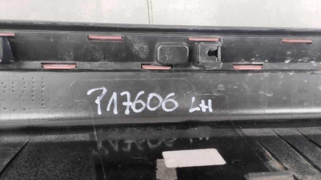 Lajsna praga lijevi KIA PICANTO 5D GT Line 17-