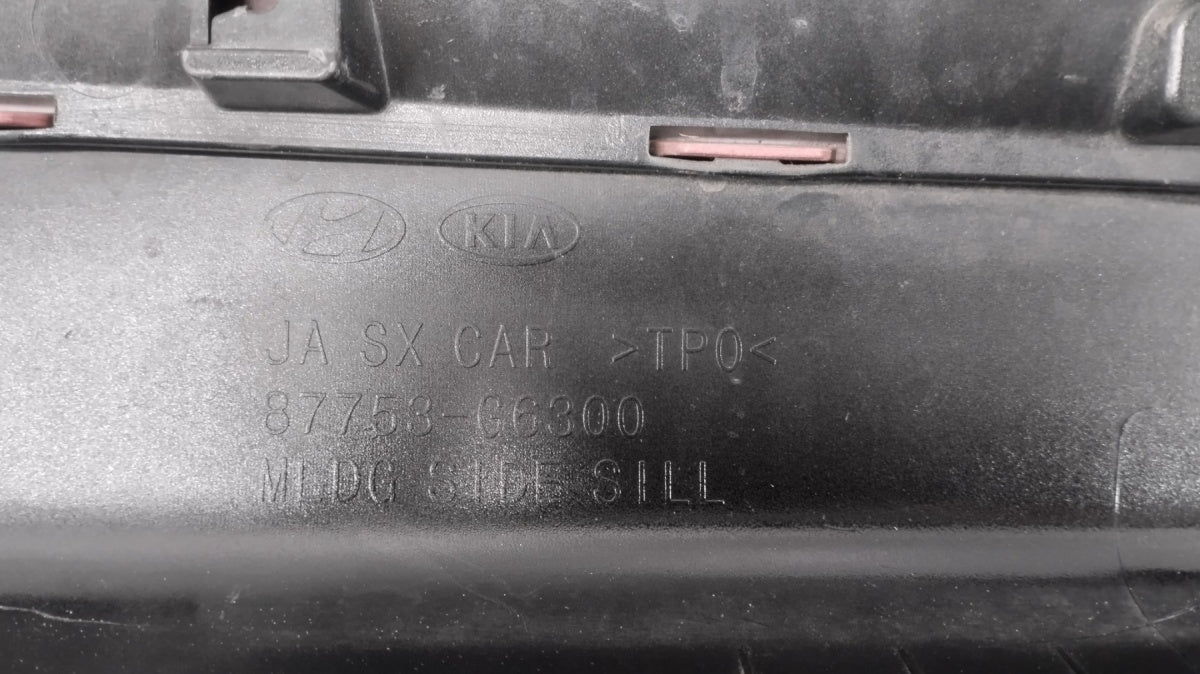 Lajsna praga lijevi KIA PICANTO 5D GT Line 17-