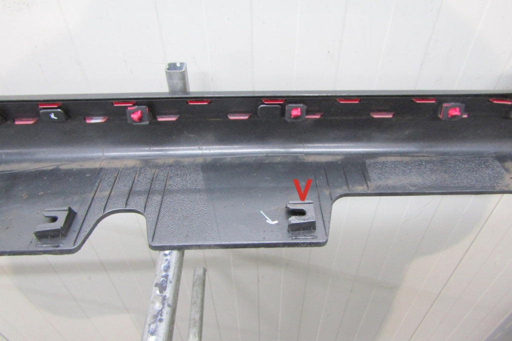 Lajsna praga lijevi KIA PICANTO 5D GT Line 17-