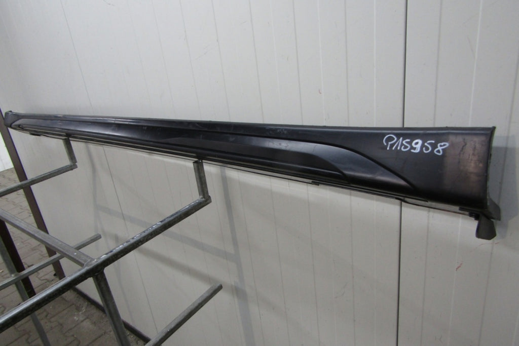 Lajsna praga lijevi Kia Ceed III 3 GT 18- 5D GT Line