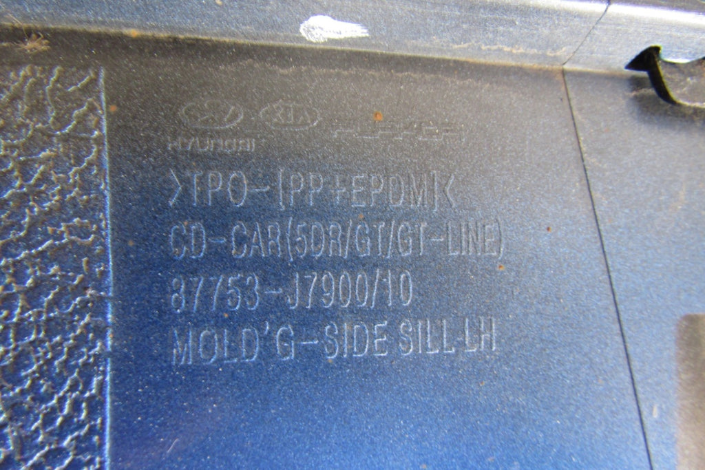 Lajsna praga lijeva Kia Ceed III 3 GT 18- 5D GT Line
