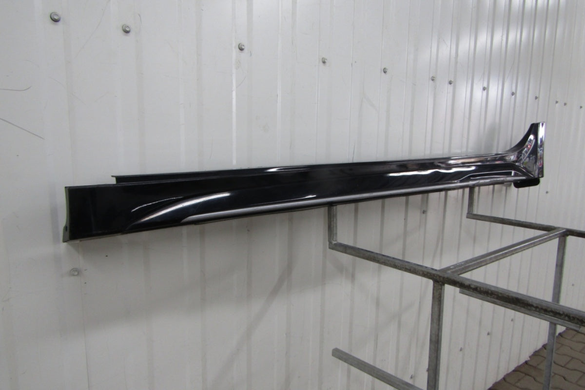 Lajsna praga lijevi Kia Proceed 3 GT Line 19-