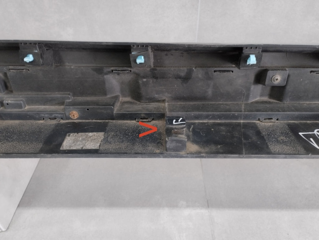 Lajsna praga lijevi Kia Proceed 3 GT Line 19-