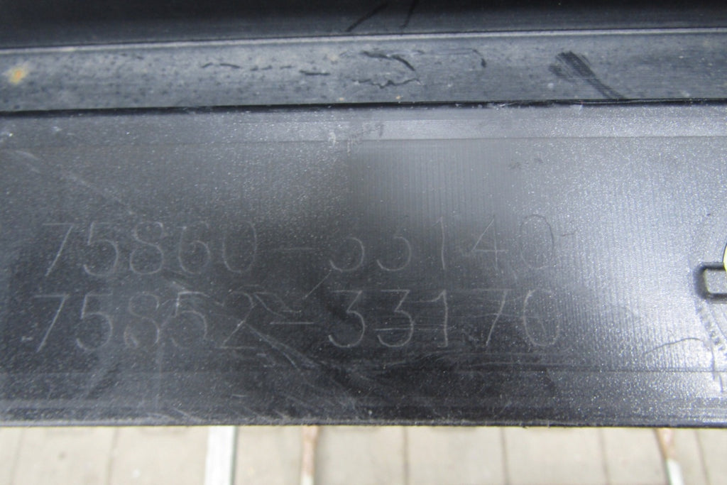 Lajsna praga lijevi LEXUS ES VII 18- XZ10 75860-33140