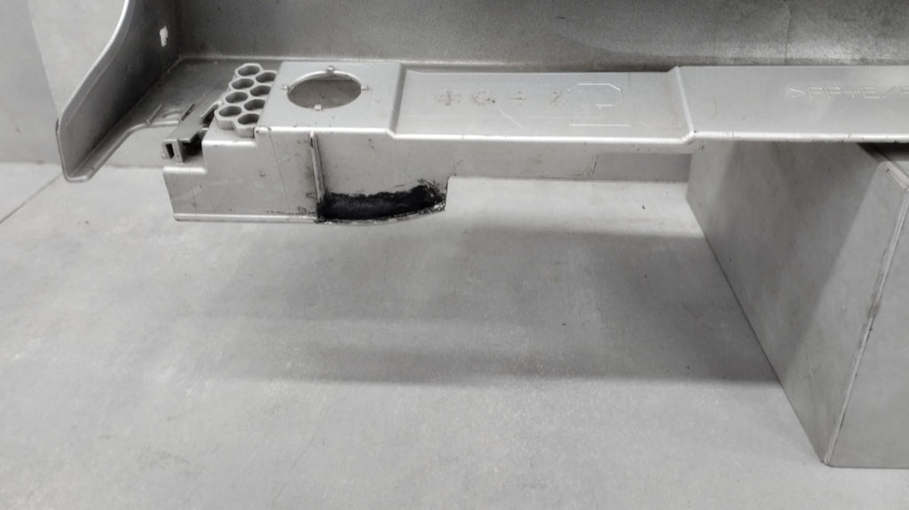 Lajsna praga lijevi Toyota Prius IV 15-23 XW50 75860-47080