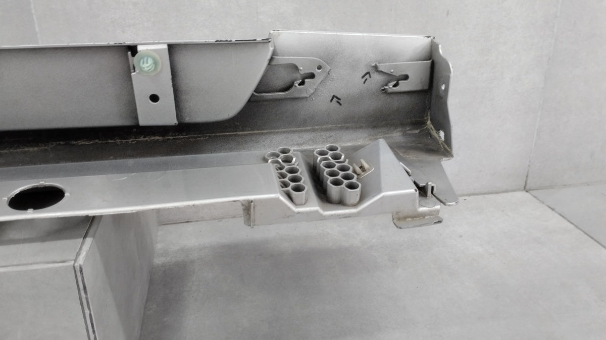 Lajsna praga lijevi Toyota Prius IV 15-23 XW50 75860-47080