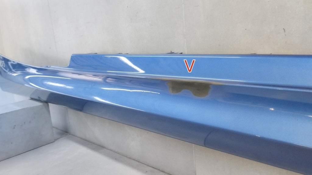 Lajsna praga desni BMW F21 F22 F23 M-paket -21