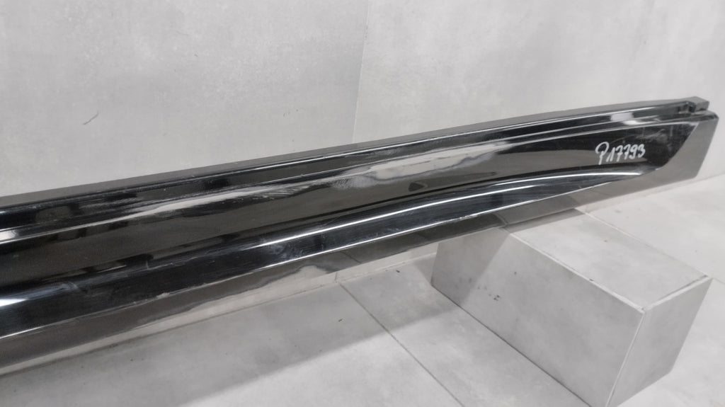 Lajsna praga lijevi Mini Countryman III 3 U25 23-