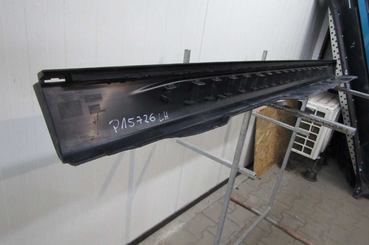 Lajsna praga lijevi Mini Countryman III 3 ALL 4 U25 23-