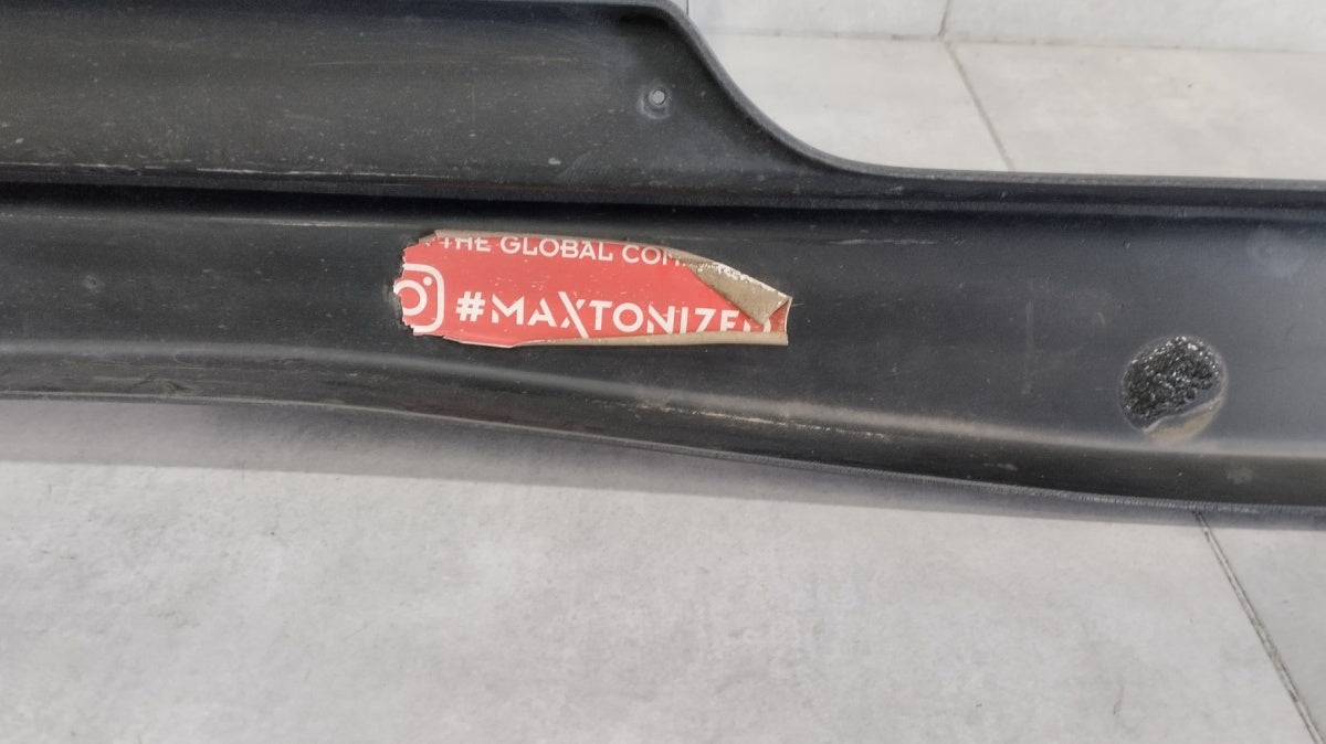 Lajsna praga desni AUDI Q3 RSQ 3 Maxton Design 18-25