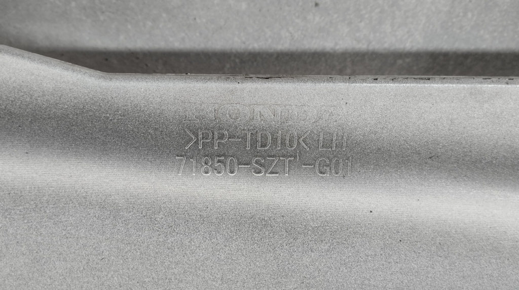 Lajsna praga lijevi Honda CRZ CR-Z 10-16 71850-szt-g01