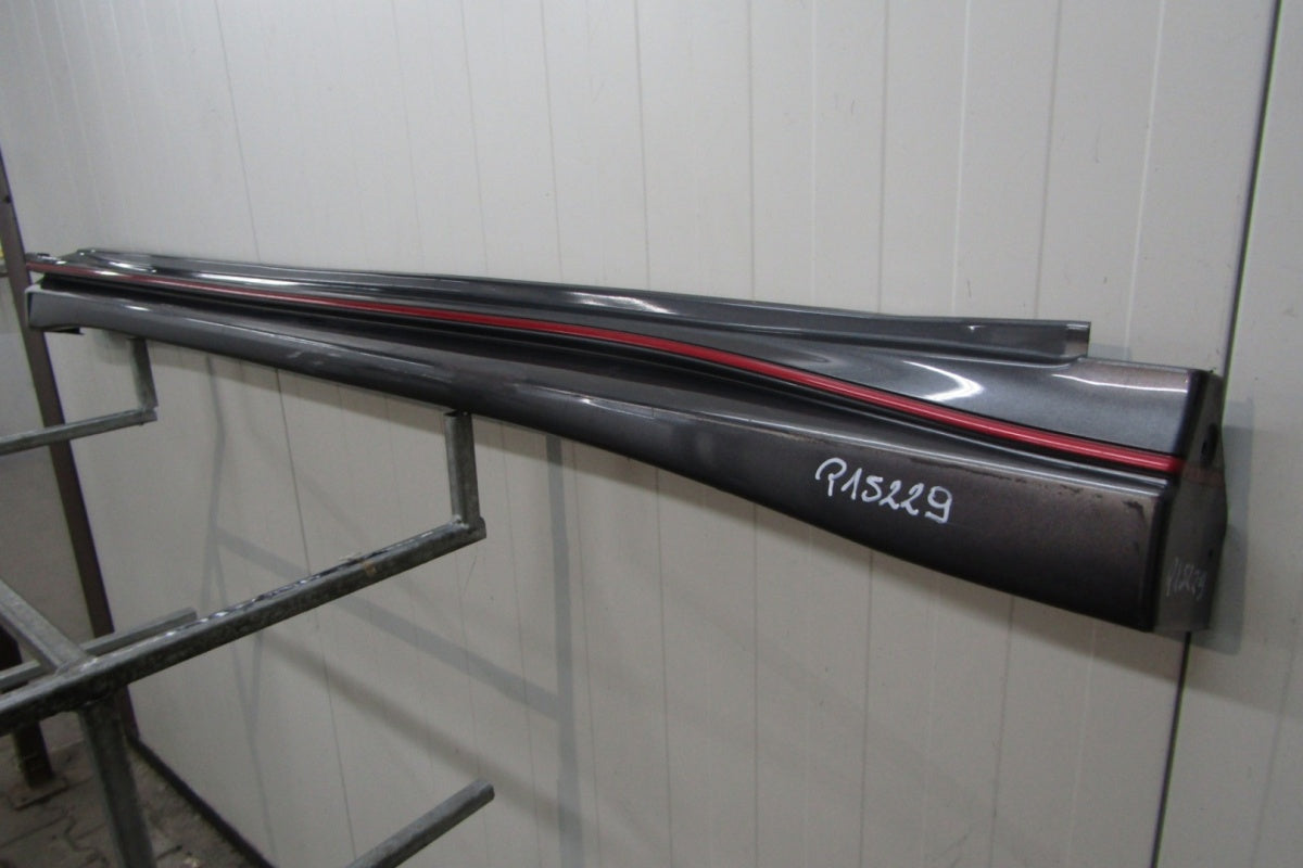 Lajsna praga lijevi Nissan Juke NISMO próg lijevi 10-19