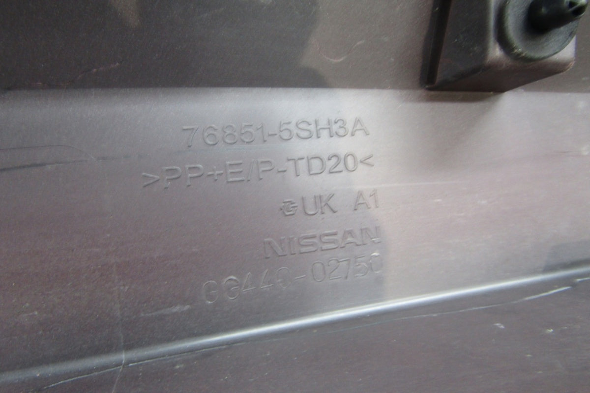 Lajsna praga lijevi Nissan Leaf II ZE1 17-