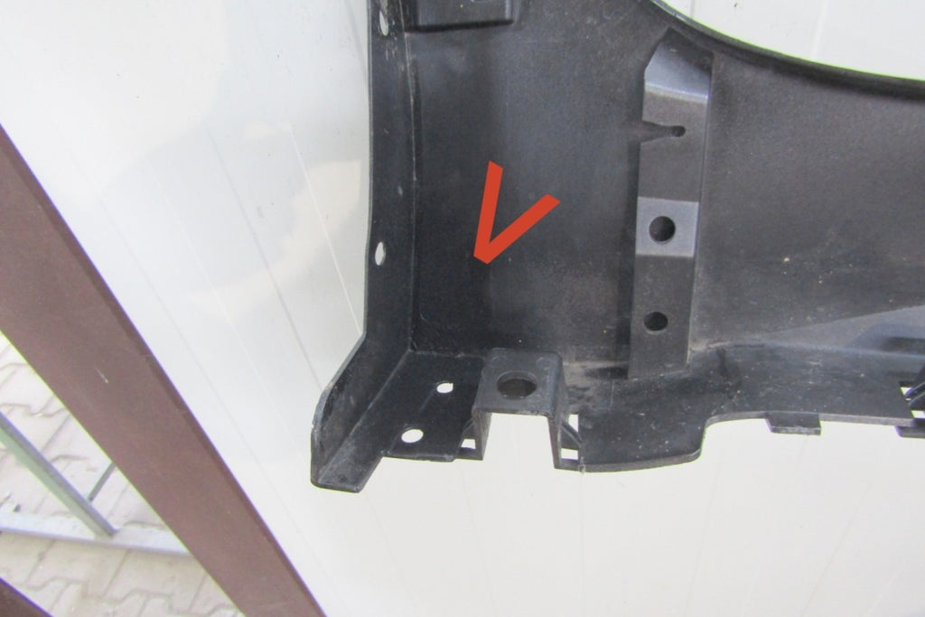 Lajsna praga lijevi Nissan Leaf II ZE1 17-