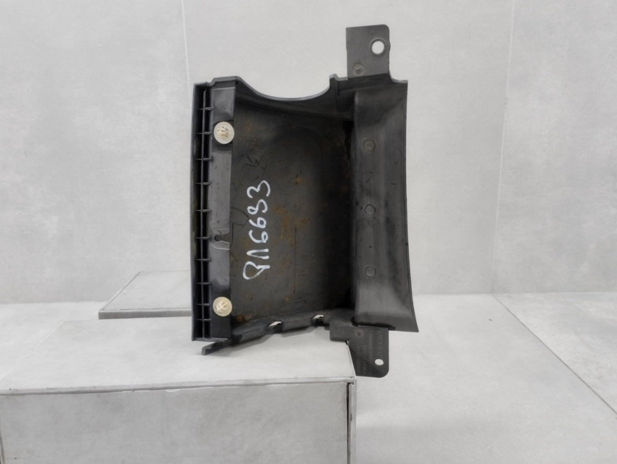 Narożnik listwa desni desni pod lampę NISSAN NOTE I 06-12