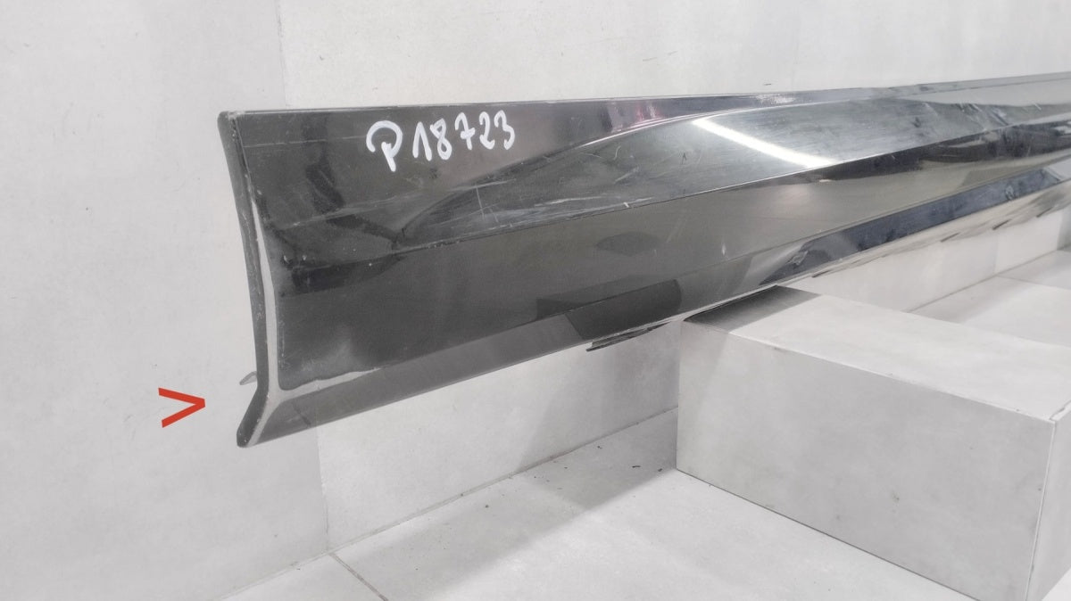 Lajsna praga desna BMW i5 G60 G61 xDRIVE eDRIVE M60 23-