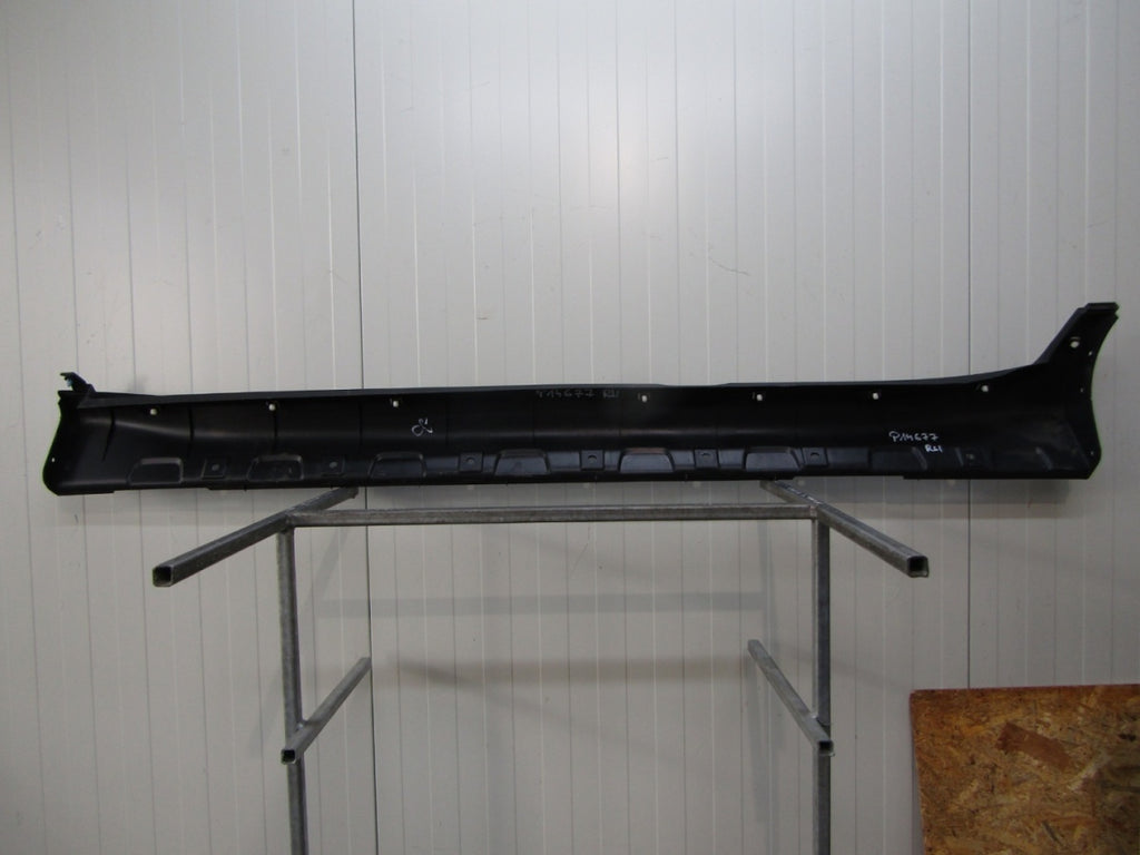 Lajsna praga desna Saic Motor MG ZS I 17-24 MG ZS EV