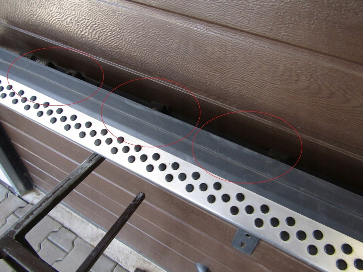 Lajsna praga lijeva Saic Motor MG GS 14- stepenica