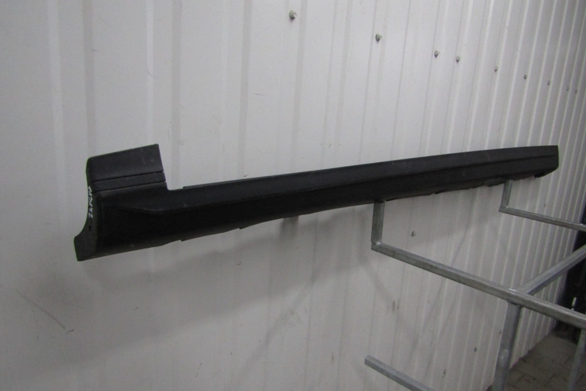 Lajsna praga lijeva Saic Motor MG 4 EV MG4 p11101668