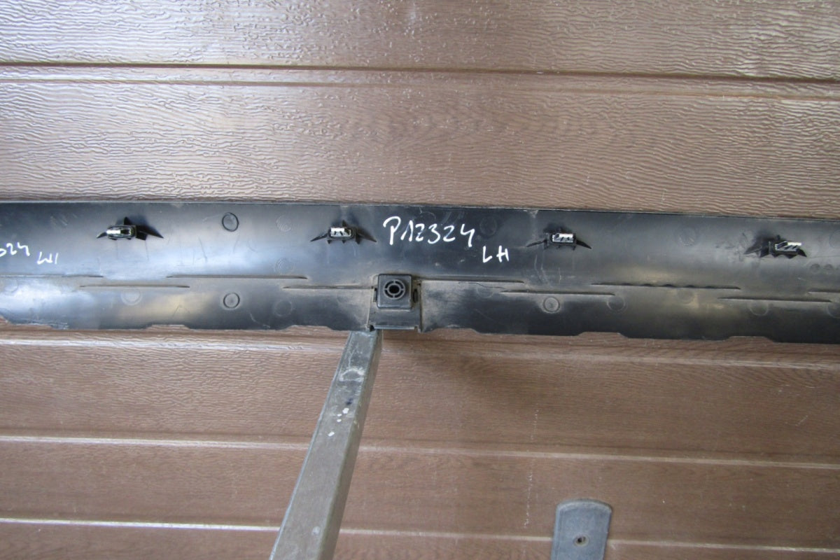 Lajsna praga lijeva TESLA 3 17- 1089828-00