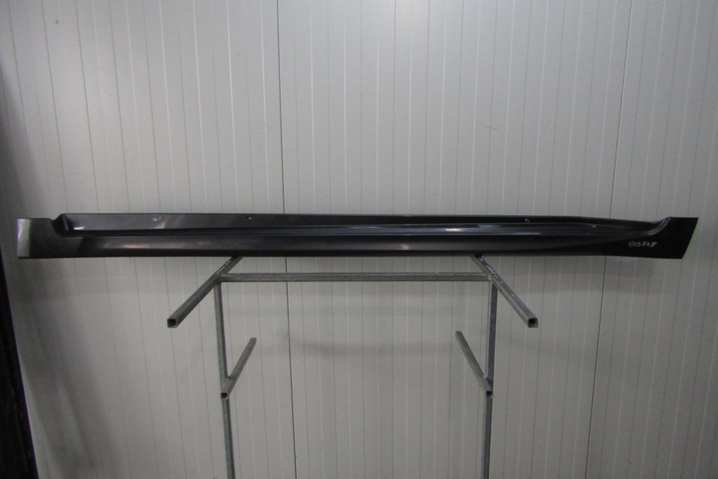 Lajsna praga lijeva Toyota Avensis Lift 15-18 T27