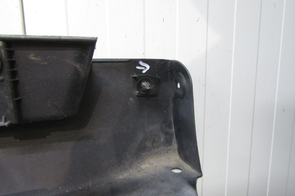 Lajsna praga lijevi Toyota Avensis Lift 15-18 T27