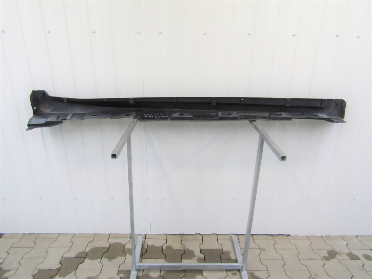 Lajsna praga lijeva Toyota Avensis Lift 15- T27