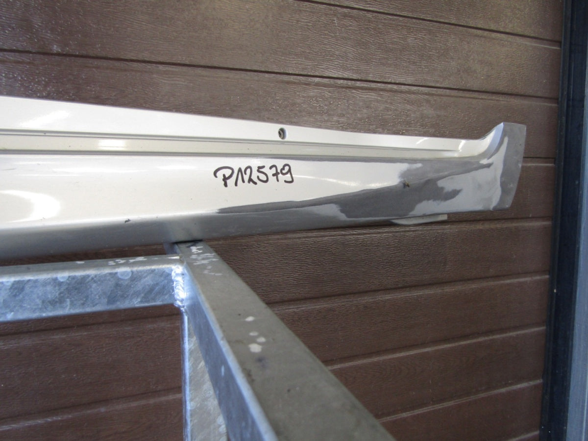 Lajsna praga lijeva Toyota Avensis Lift 15- T27